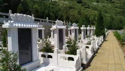 西安高桥墓园生态艺术园区,送别先人