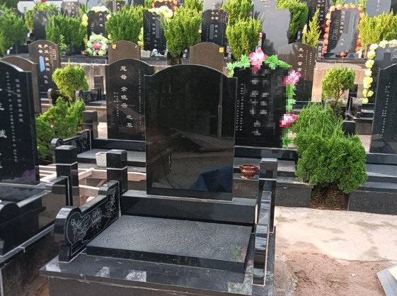 西安霸陵墓园新区土地手续齐全吗